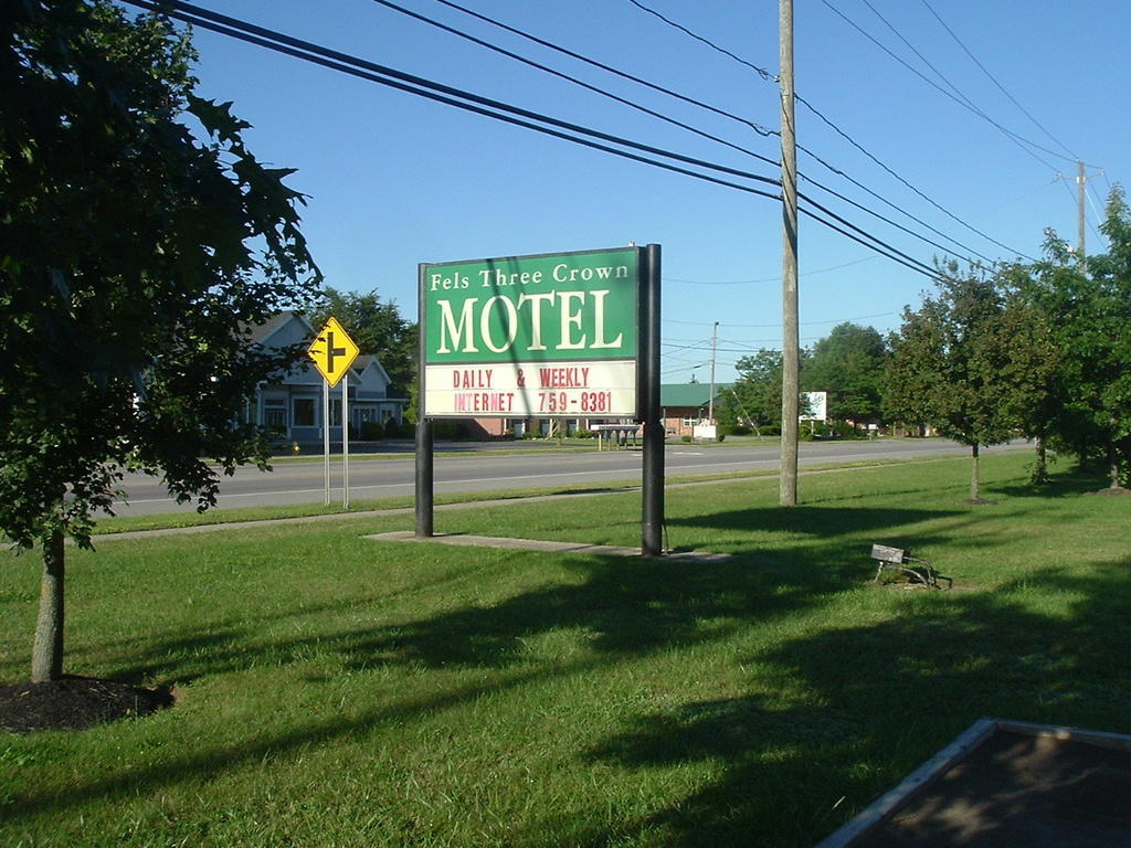 Fels Three Crown Motel Clarence Exteriör bild